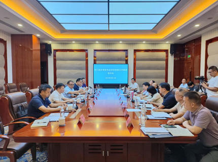 王志宏與石門縣委書記吳興國交流座談