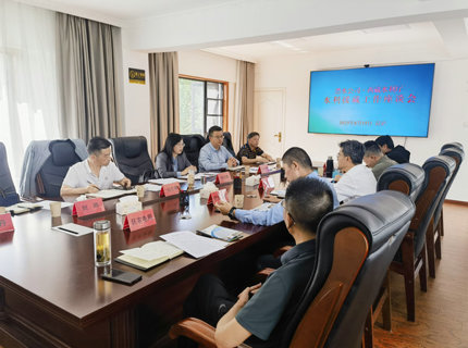 陳印輝一行調(diào)研考察西藏清潔能源項目并看望慰問公司援藏干部