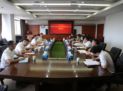 陳印輝與水電九局總經(jīng)理肖進城交流座談